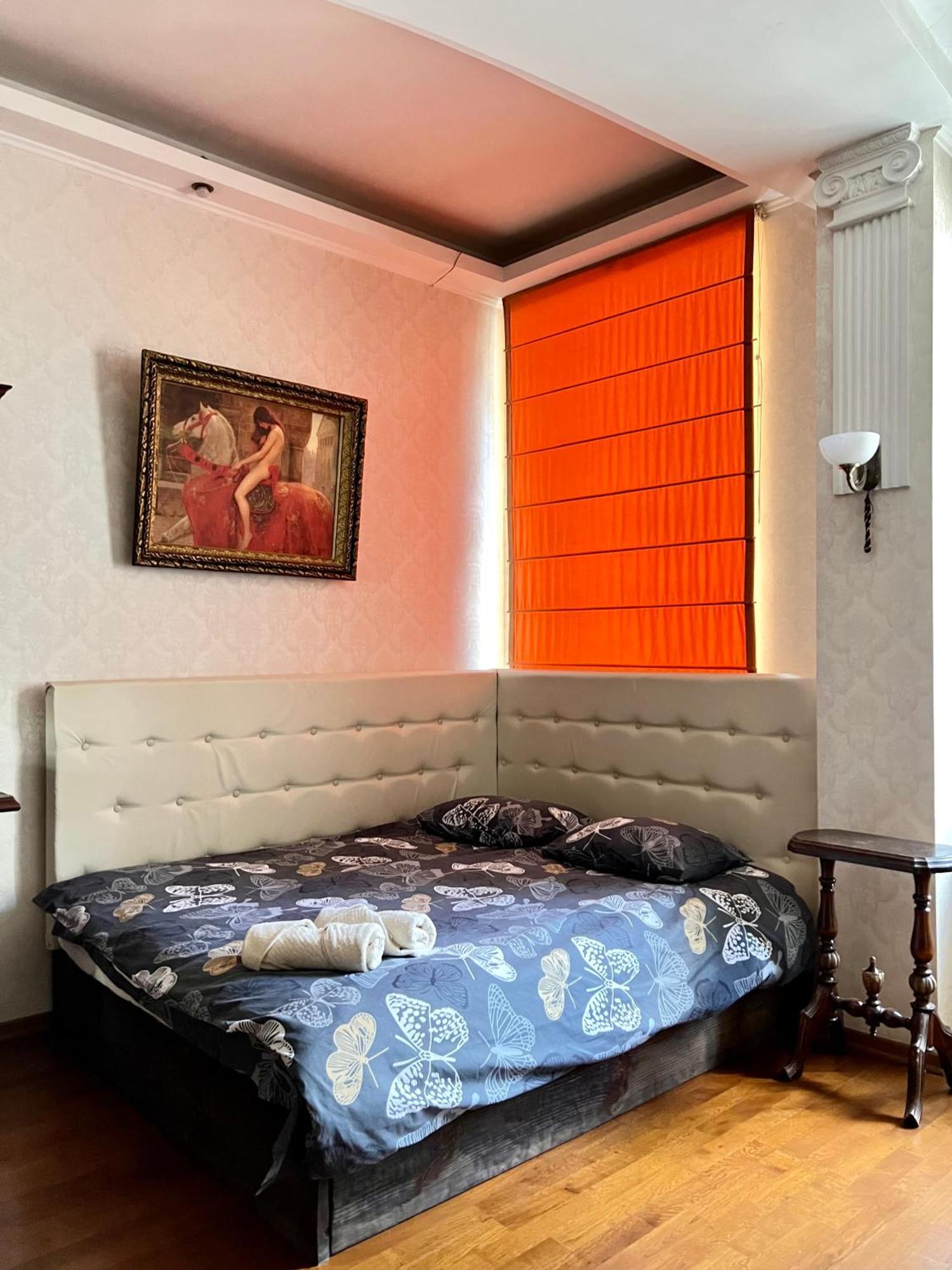 Old Lemberg Apartment Bagian luar foto
