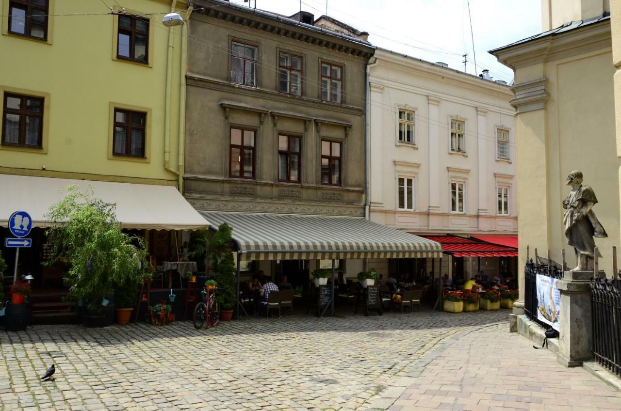Old Lemberg Apartment Bagian luar foto